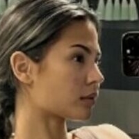 Наталі Лок Оголені