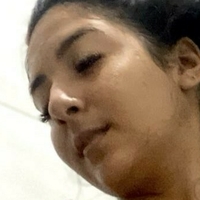 Ніколі Евеллі Оголені