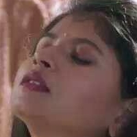 Ніхаріка Шарма Оголені