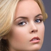 Нікі Лайнер Оголені
