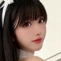 НінимлгбРеал Оголені