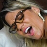 офіційний Бред Монтана Оголені