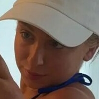 Олівія Кроул Оголені