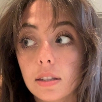 Олівія Тіедеманн Оголені