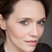 Памела Равасар Оголені