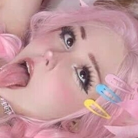 Павріну Оголені