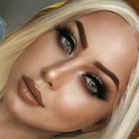 Поізініві Оголені