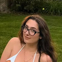 квінджулія Оголені