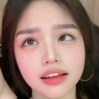 Рея Монтемайор Оголені