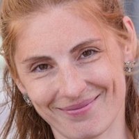 Рііна Майдре Оголені