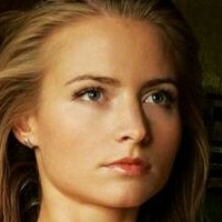 Робін Аддісон Оголені