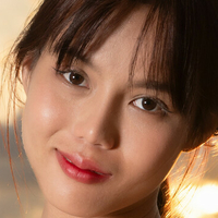 Роуз Сарінз Оголені