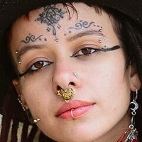 Саламандра Астар Оголені