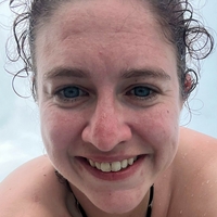 Сара Старот Оголені