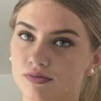 Скайлар Брукс Оголені