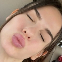 Софія Фіру Оголені