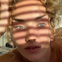 СофіяДарк Оголені