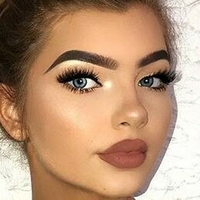 Софія Мітчелл Оголені