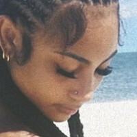 Саміямарі Оголені