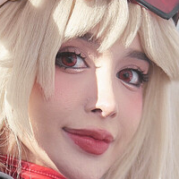 Суринріні Оголені