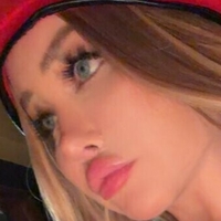 Сільвія Ясміна Оголені