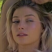 Тіанналі Оголені