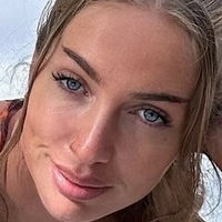 Theaspen London Оголені