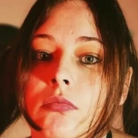 Тероксі Тейлор Оголені