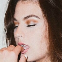 тіквізіт Оголені