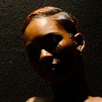 Тіа Рід Оголені