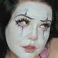 ТріСара Топлес Оголені