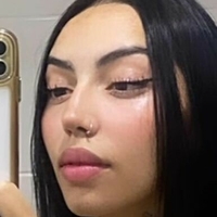 Валентина Муньос Оголені