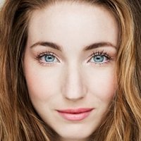 Валері Лессар Оголені