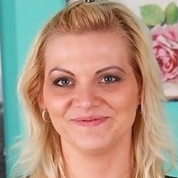 Вікі Лінкс Оголені