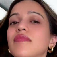 Відіша Ананд Оголені