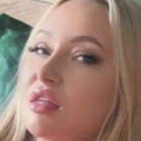 Ксана Оголені