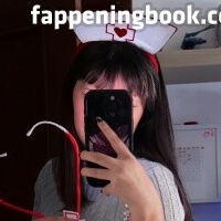 Йкуен Оголені