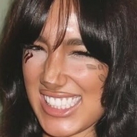 Зої Мюлнер Оголені